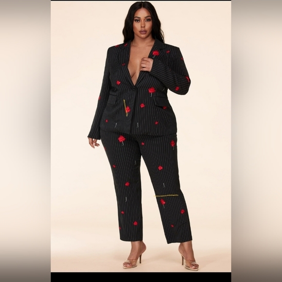 Women's pants suit, curvy plus-sized - Picture 2 of 2